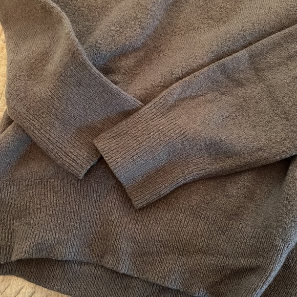 Babaton crew neck - Picture 3 of 3